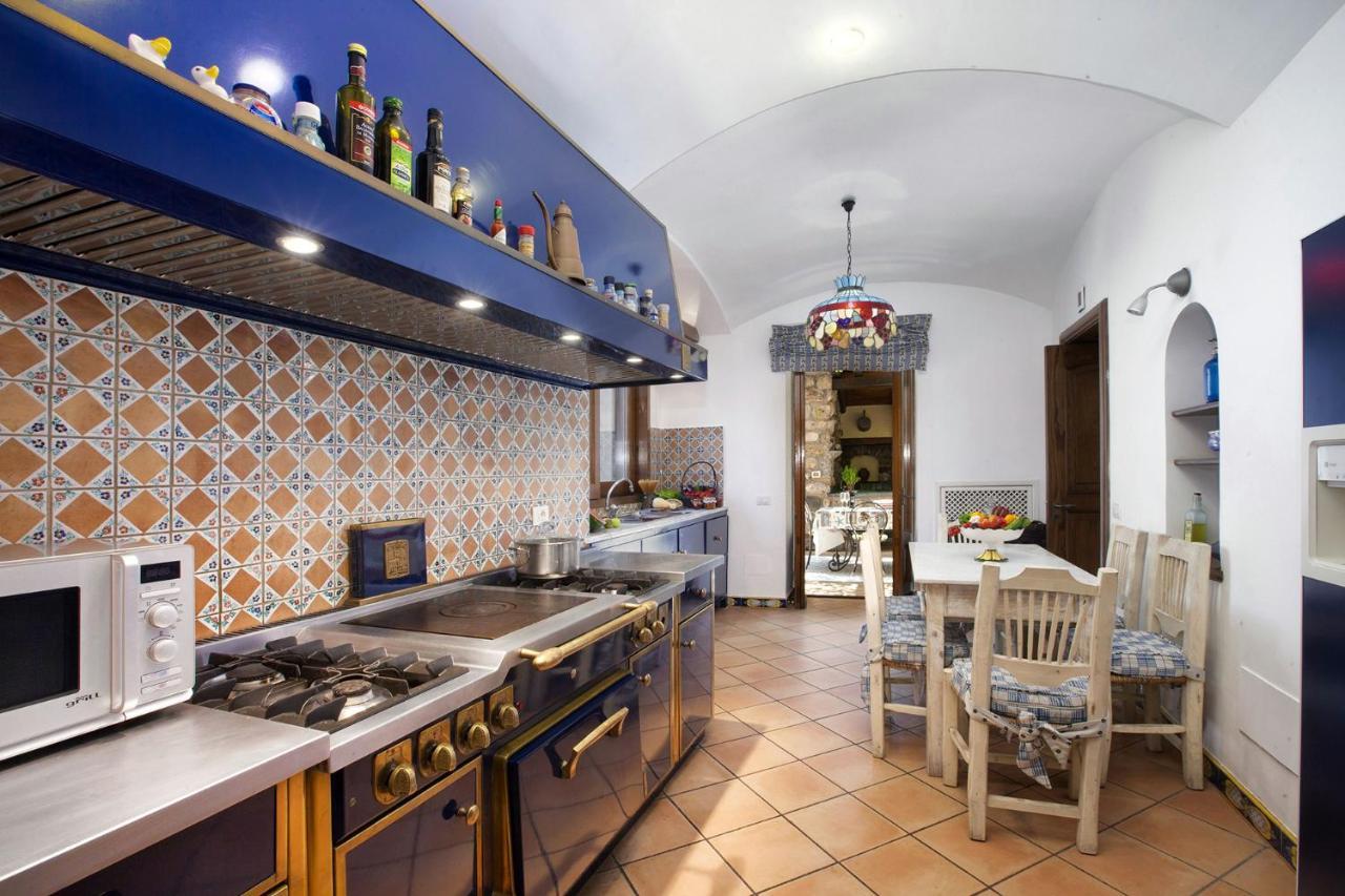 Amore Rentals - Residence Bosco SantʼAgata sui Due Golfi Eksteriør bilde
