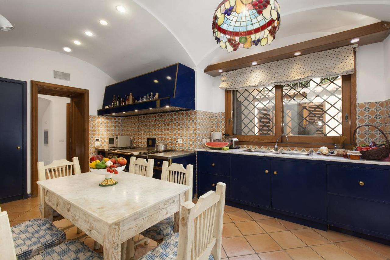 Amore Rentals - Residence Bosco SantʼAgata sui Due Golfi Eksteriør bilde